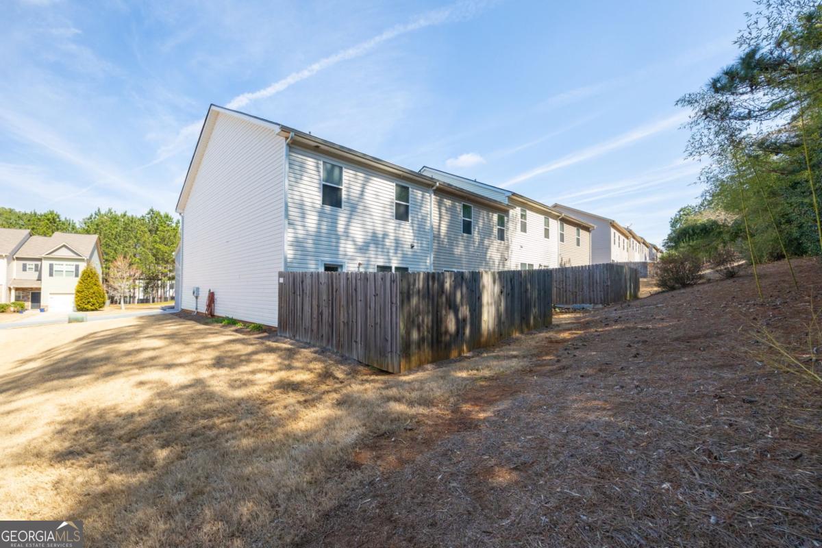 536 Oakside Place Acworth GA 30102