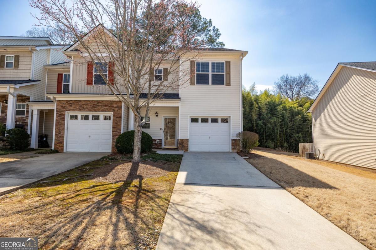 536 Oakside Place Acworth GA 30102