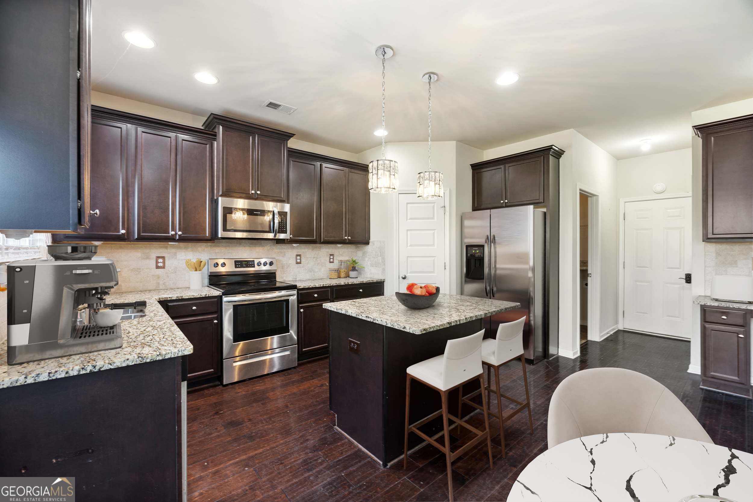 6891 Dresden Drive Rex GA 30273