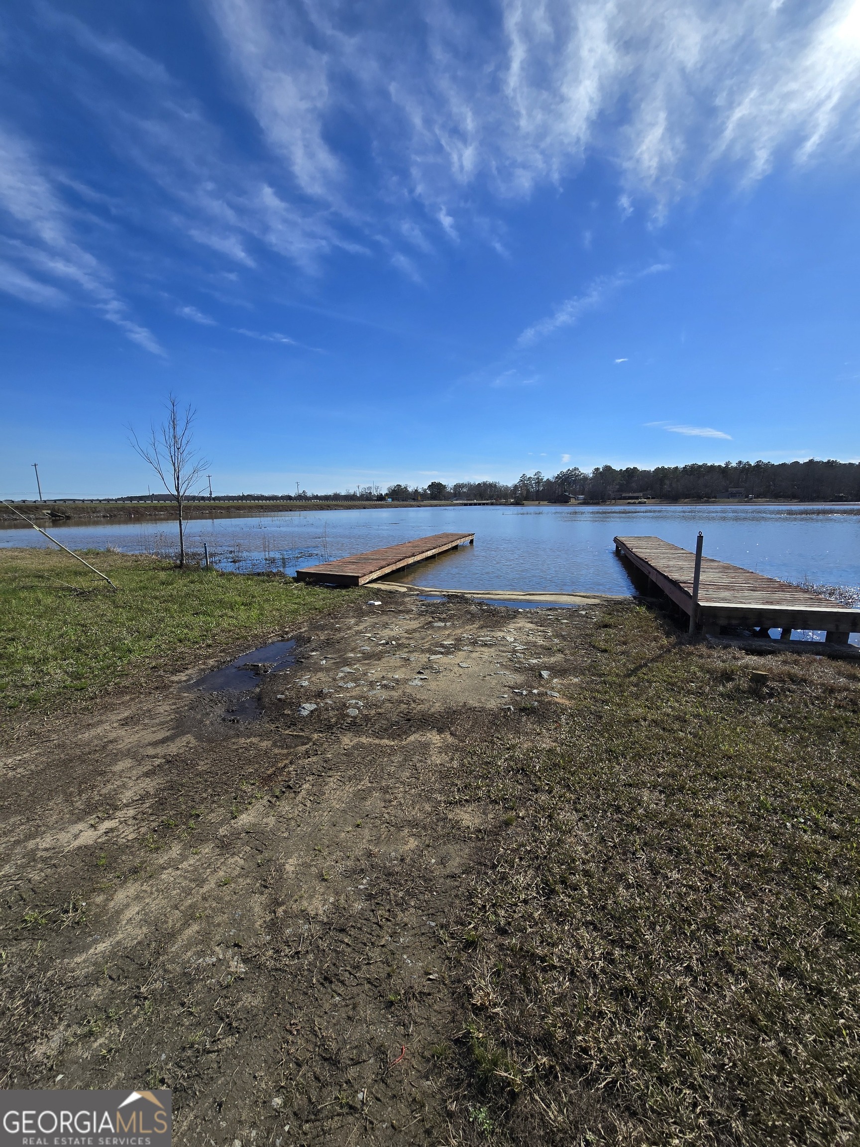 166 Lakeshore Drive N Ivey GA 31031