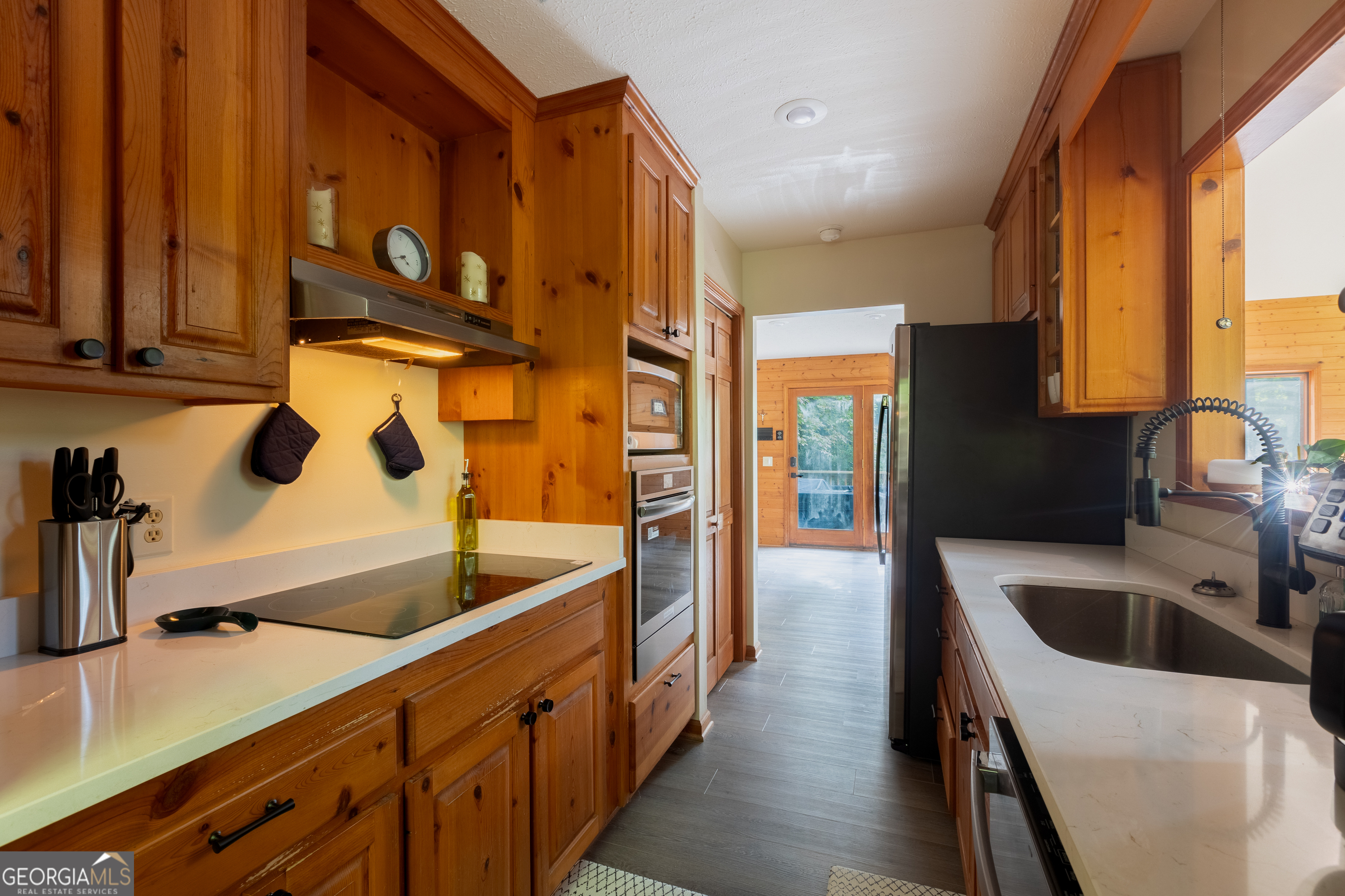 258 Ber Weg Helen GA 30545