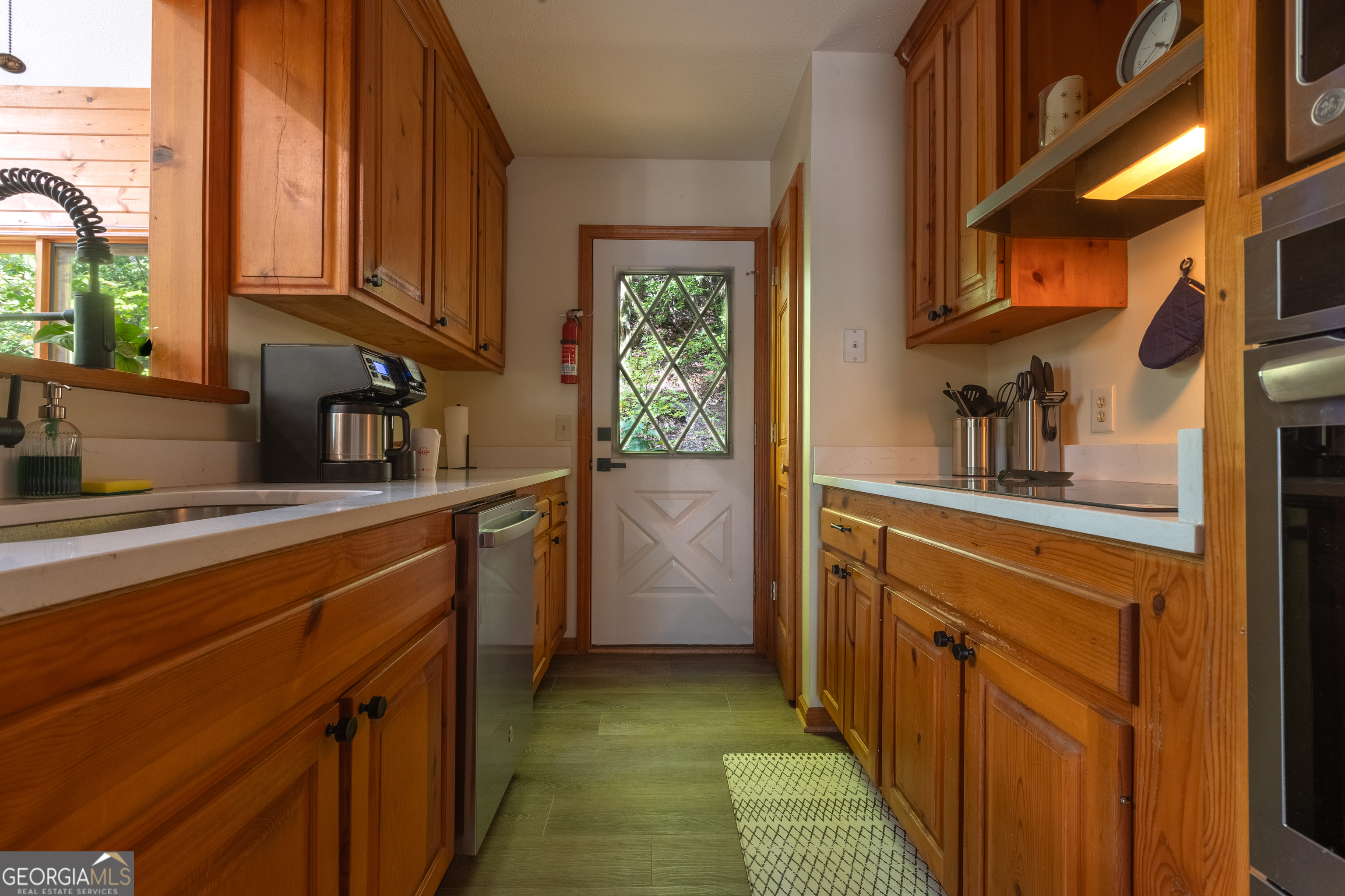 258 Ber Weg Helen GA 30545