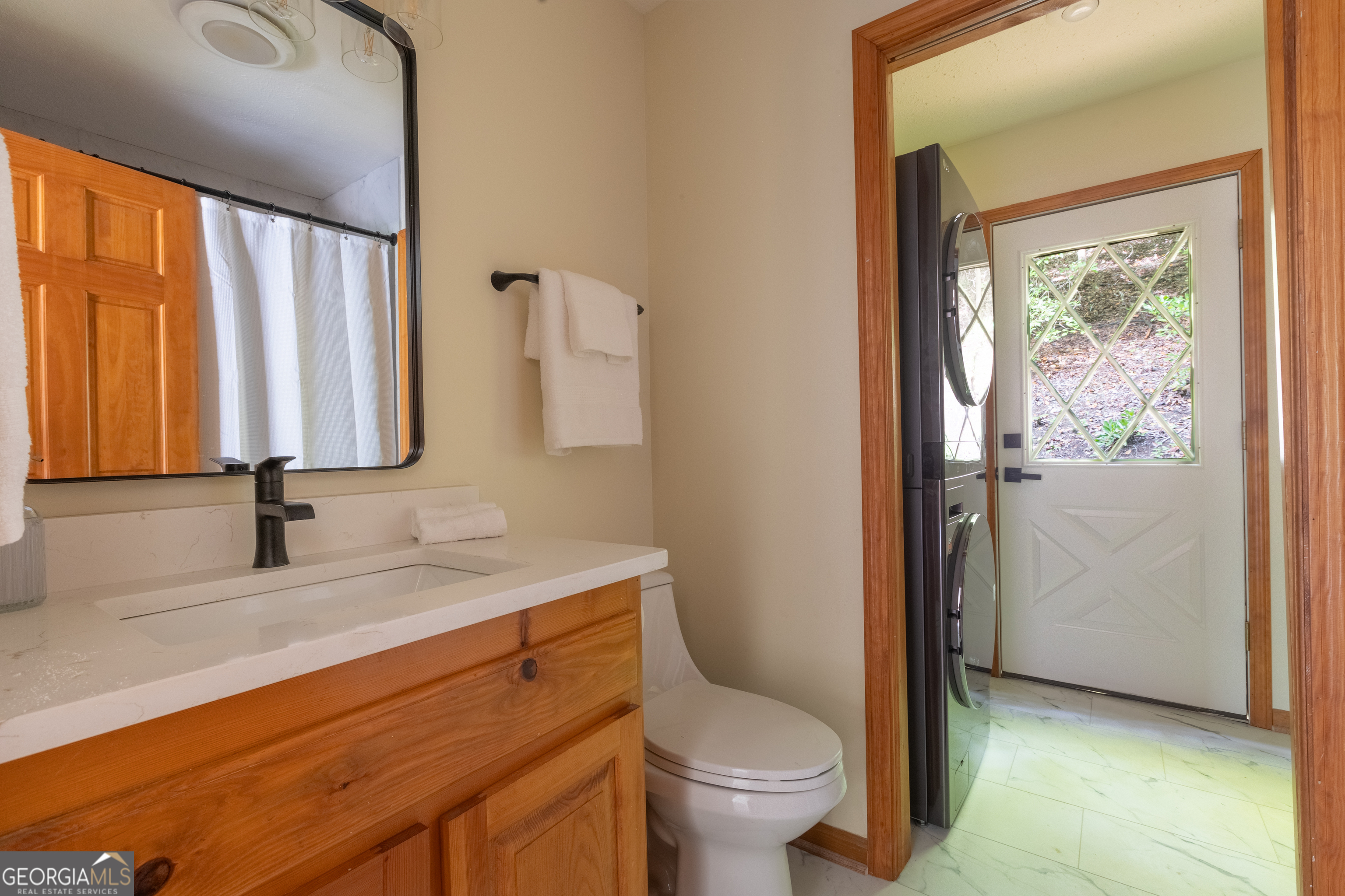 258 Ber Weg Helen GA 30545