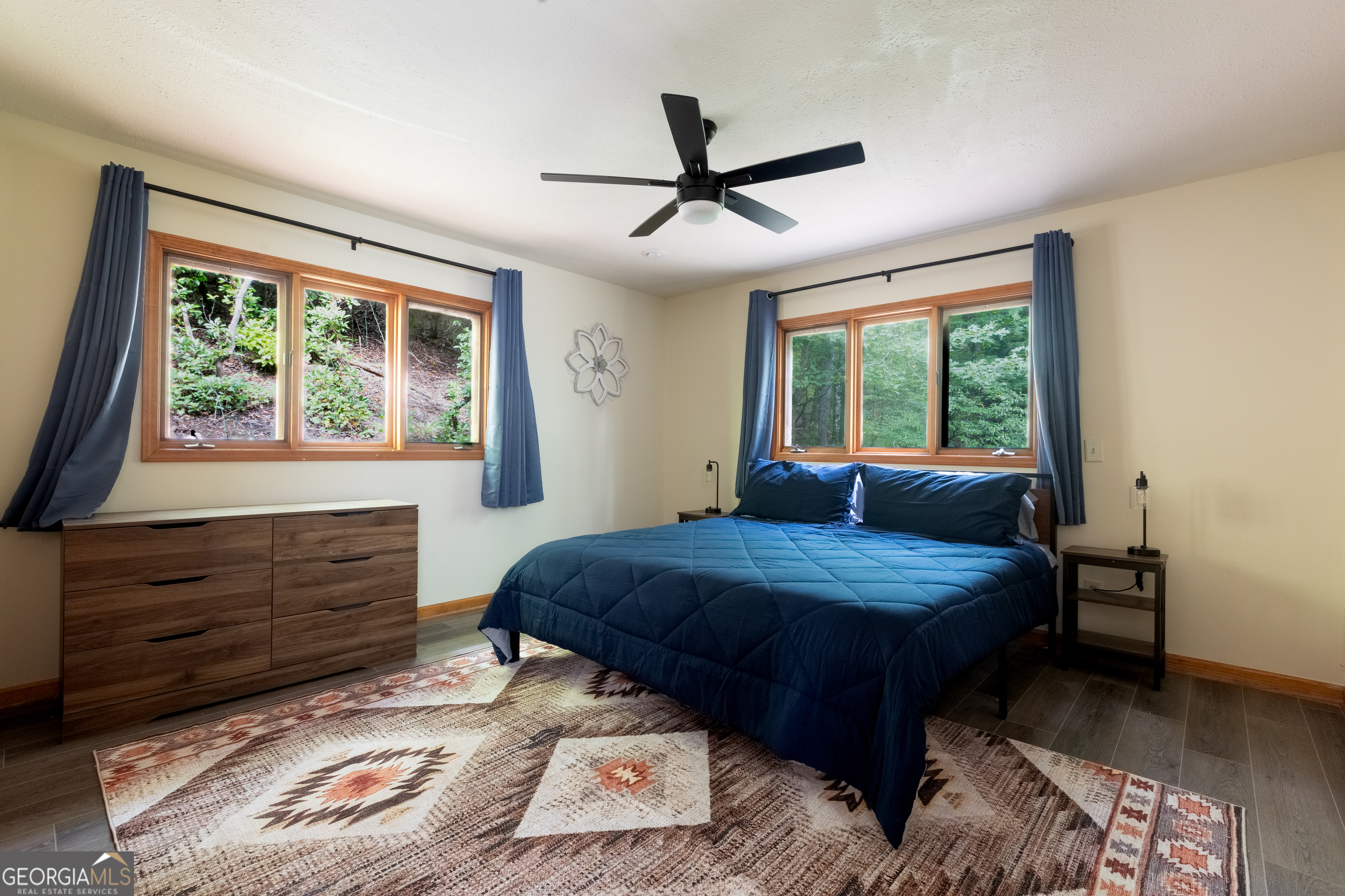 258 Ber Weg Helen GA 30545
