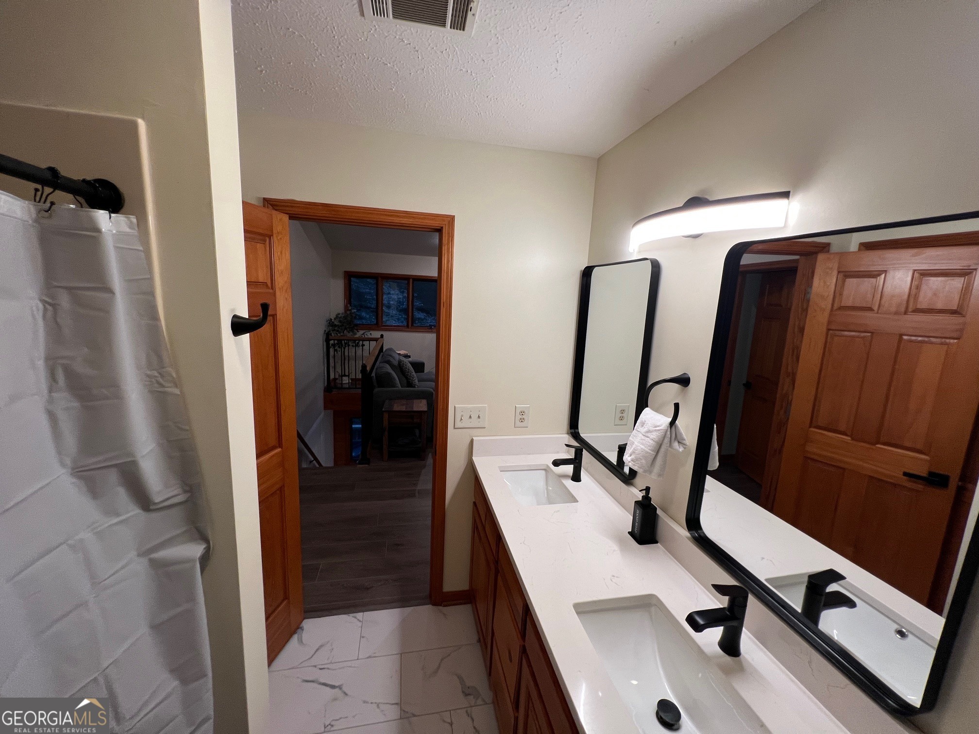 258 Ber Weg Helen GA 30545