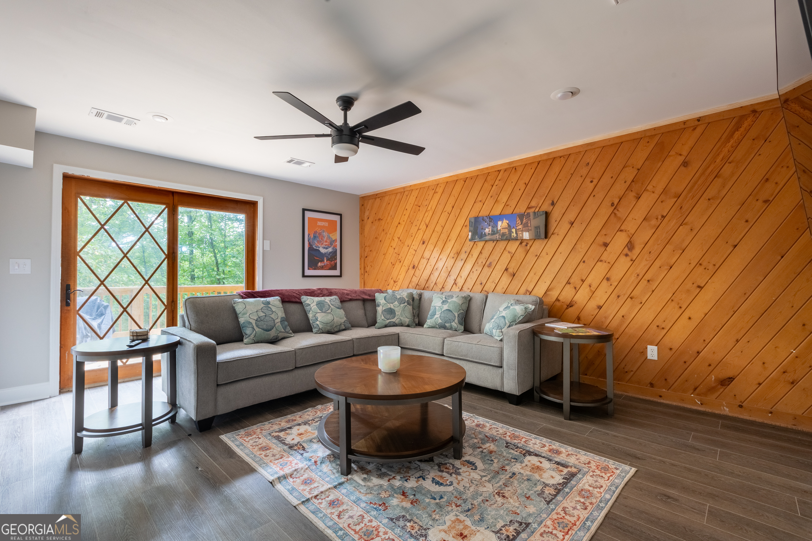 258 Ber Weg Helen GA 30545