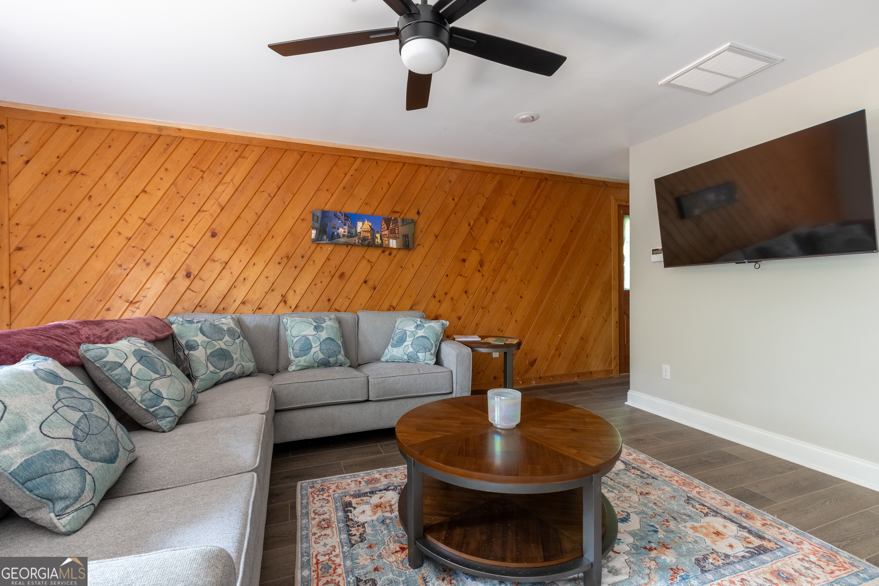 258 Ber Weg Helen GA 30545