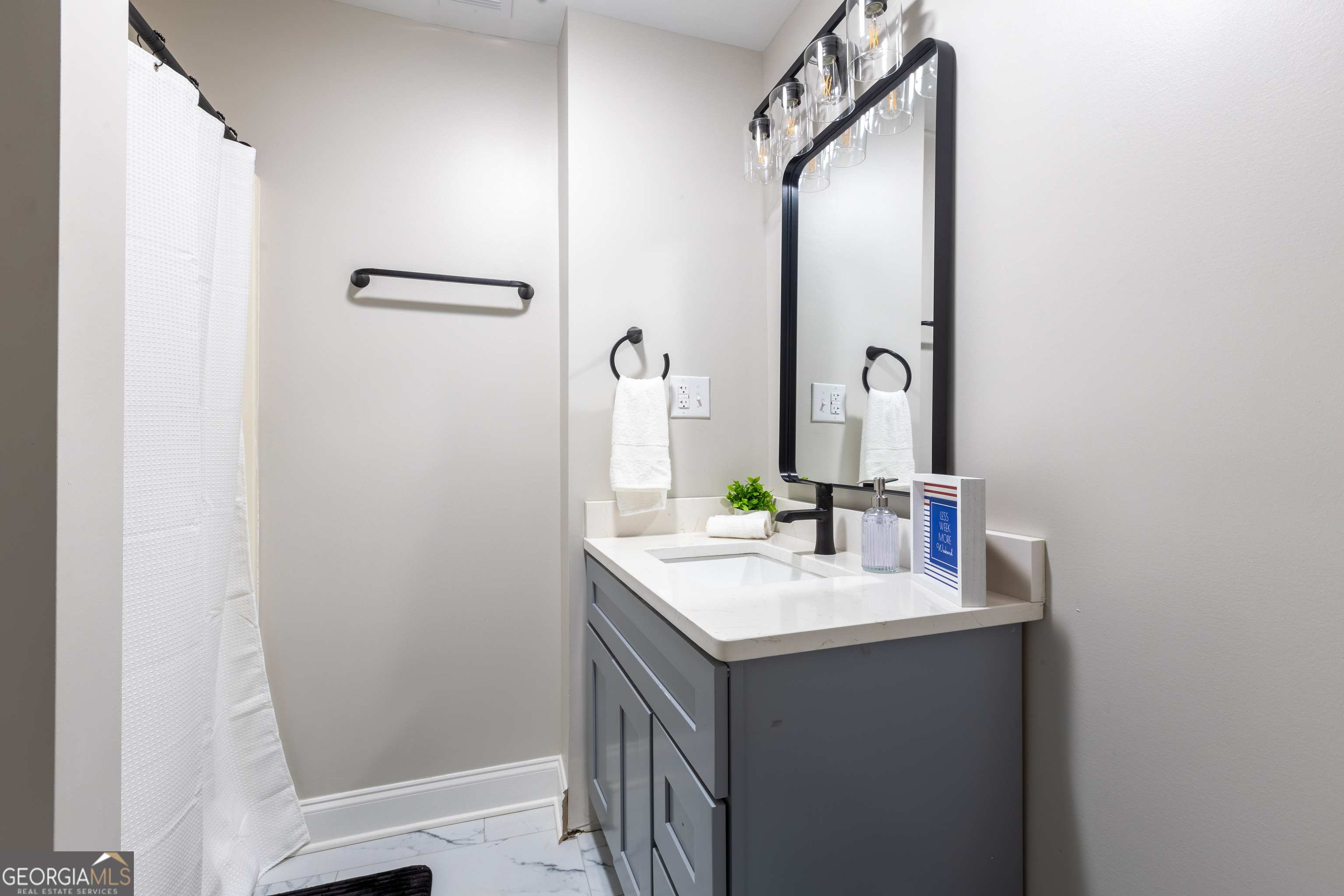 258 Ber Weg Helen GA 30545