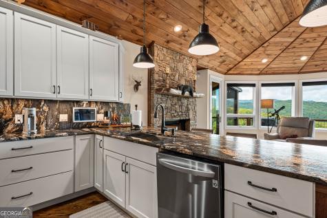 2602 The Ridges Hiawassee GA 30546
