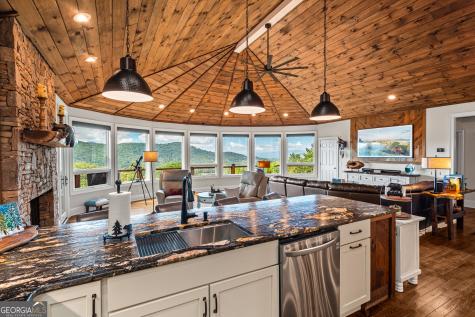 2602 The Ridges Hiawassee GA 30546
