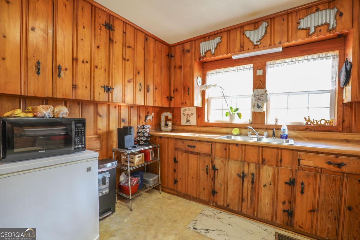 126 Brookwood Drive Irwinton GA 31042