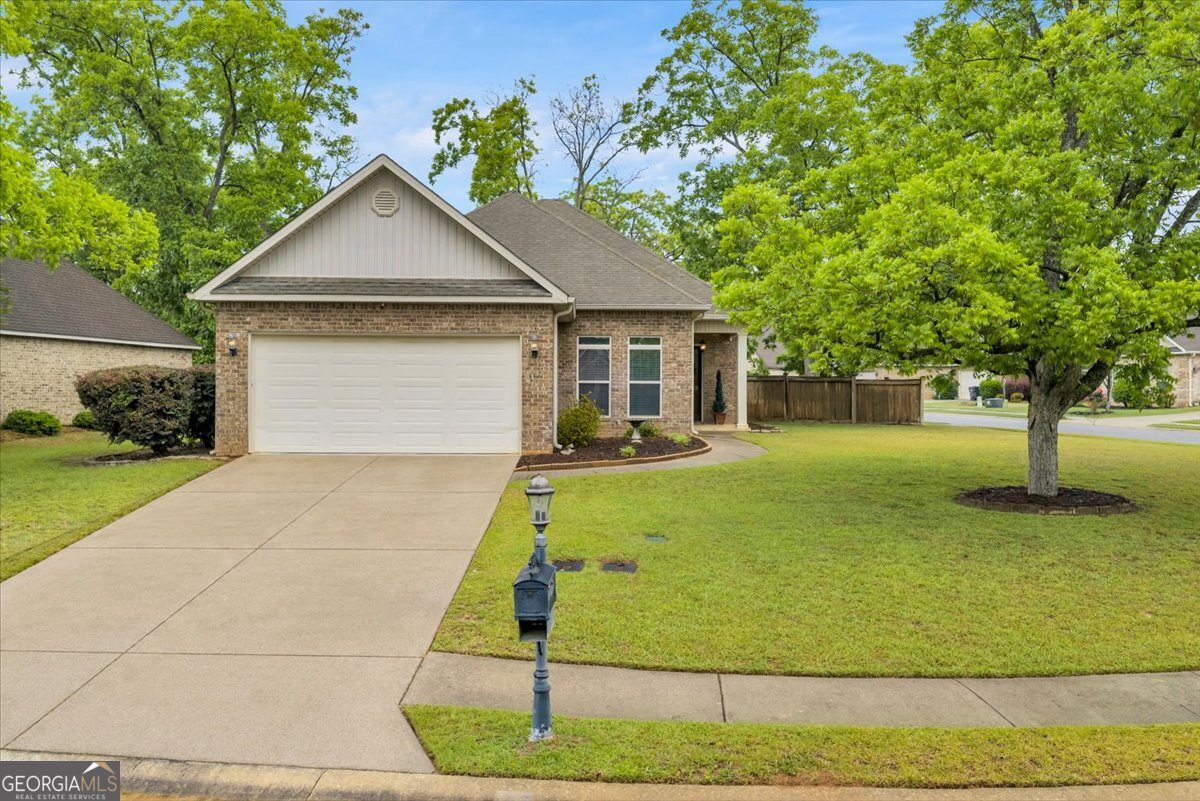 200 Greythorne Drive Kathleen GA 31047
