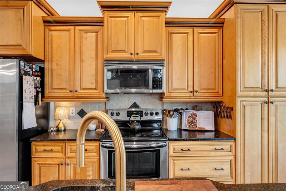 200 Greythorne Drive Kathleen GA 31047