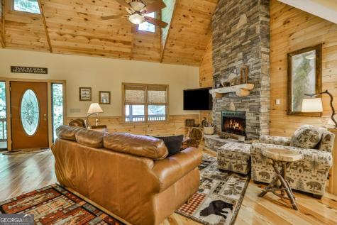 40 Graham Court Ellijay GA 30540