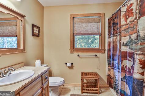 40 Graham Court Ellijay GA 30540