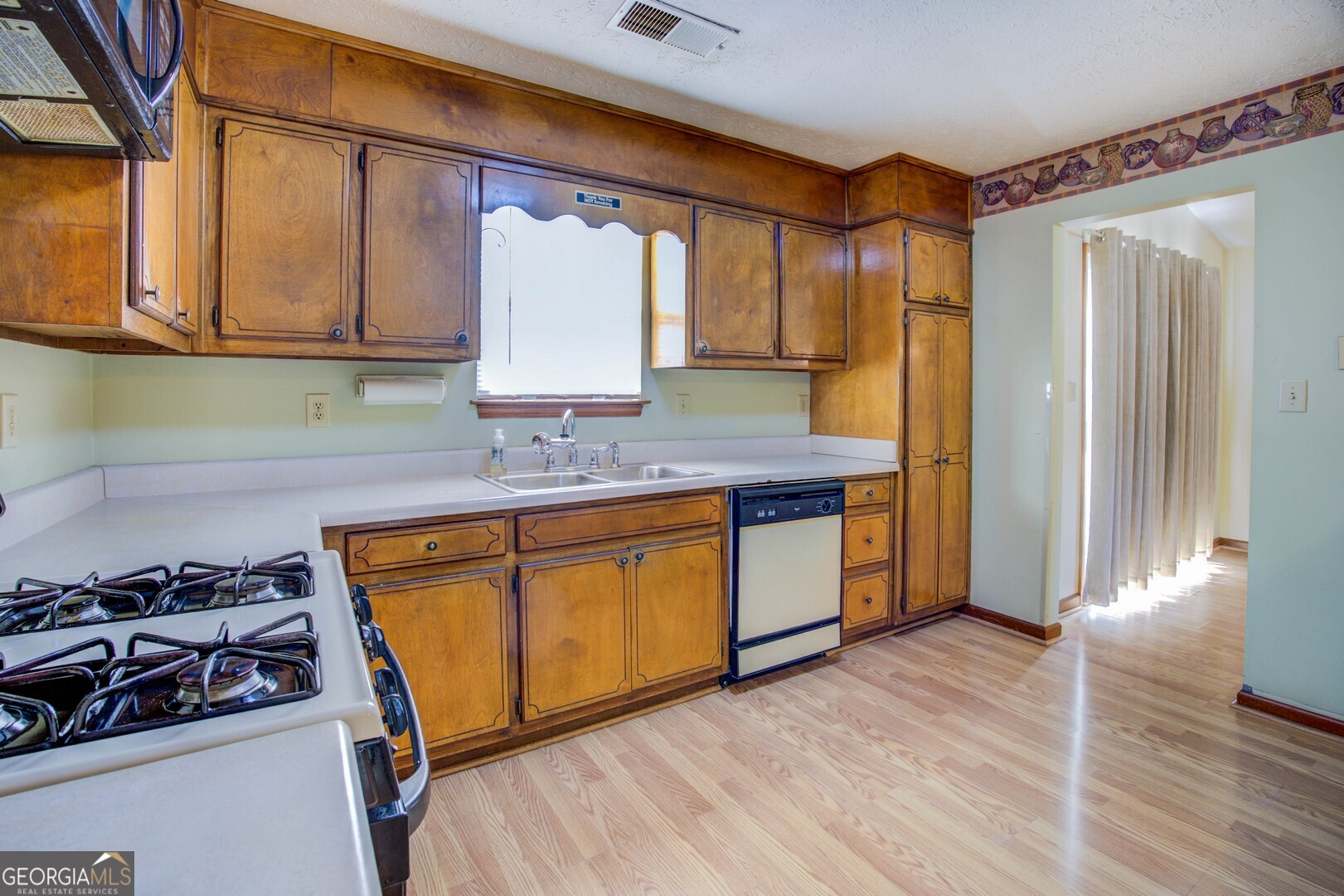 290 Lori Lane Riverdale GA 30296