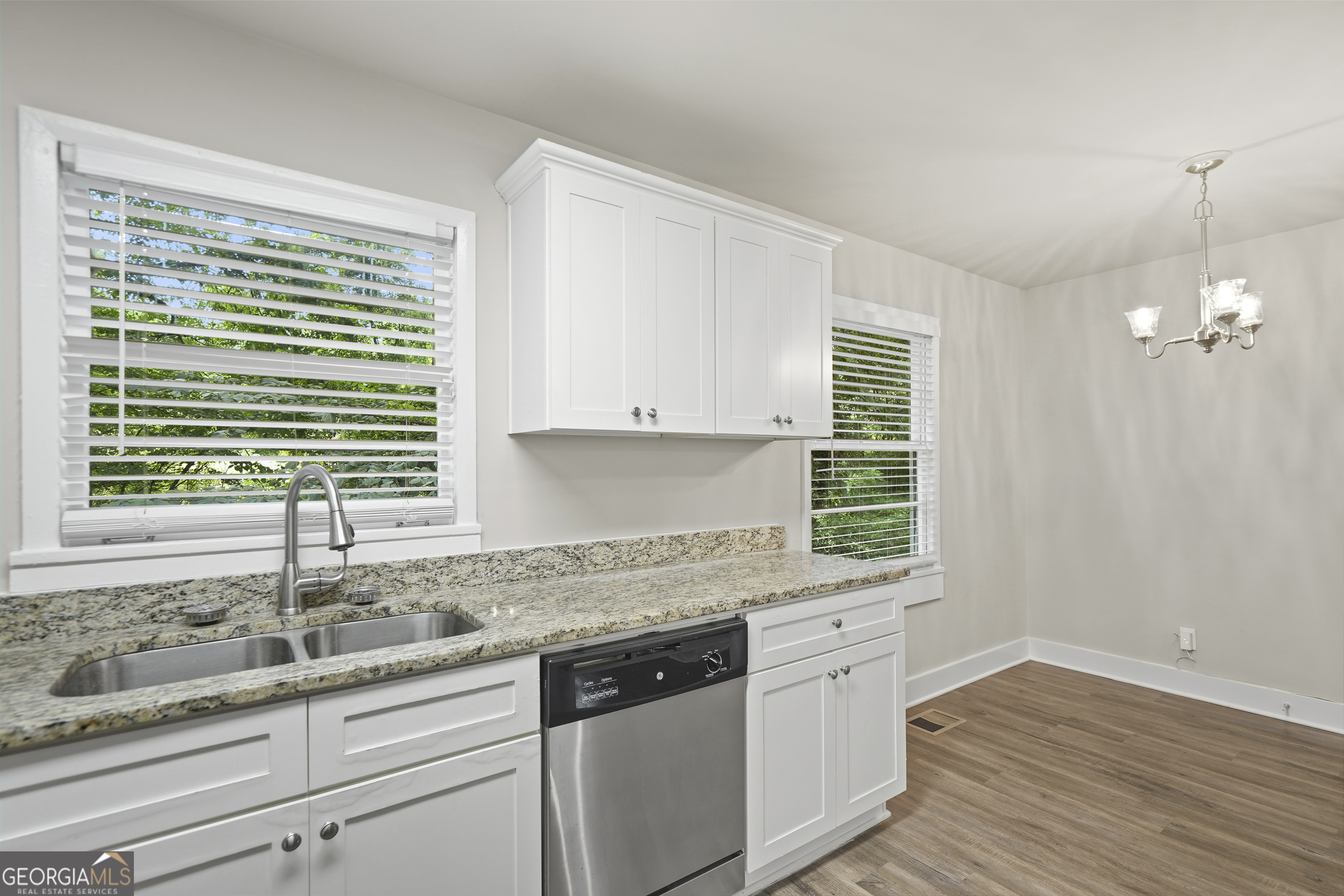 3560 Fairlane Drive NW Atlanta GA 30331