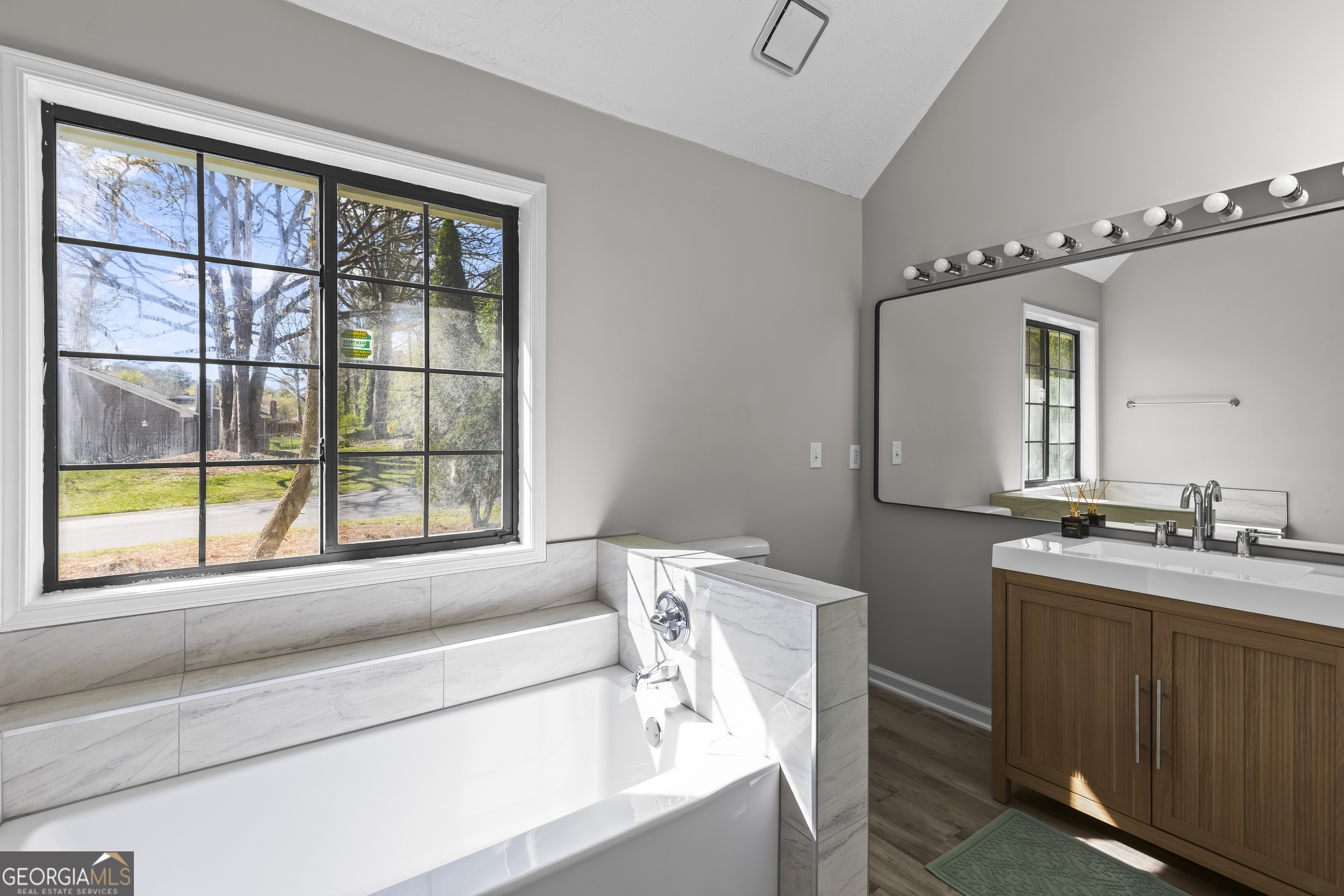 3044 Wildflower Lane Snellville GA 30039