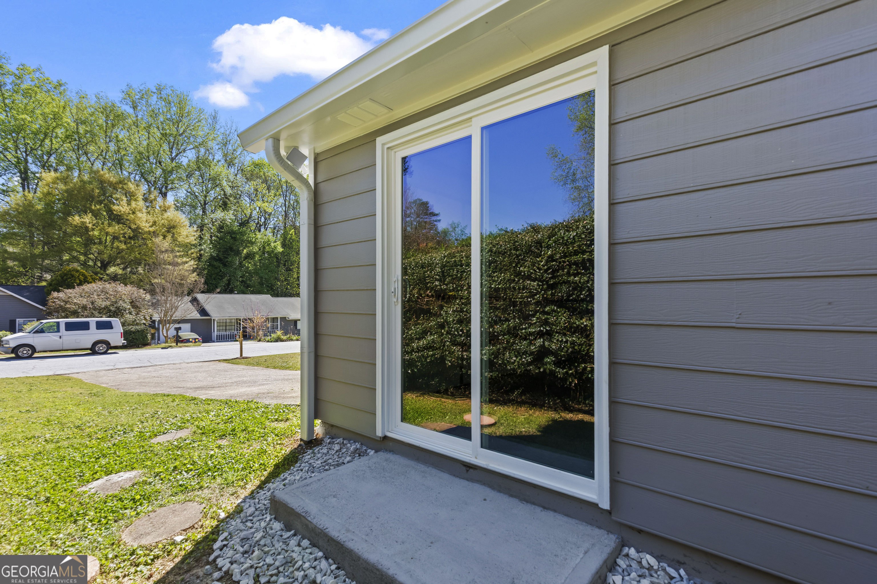 3044 Wildflower Lane Snellville GA 30039