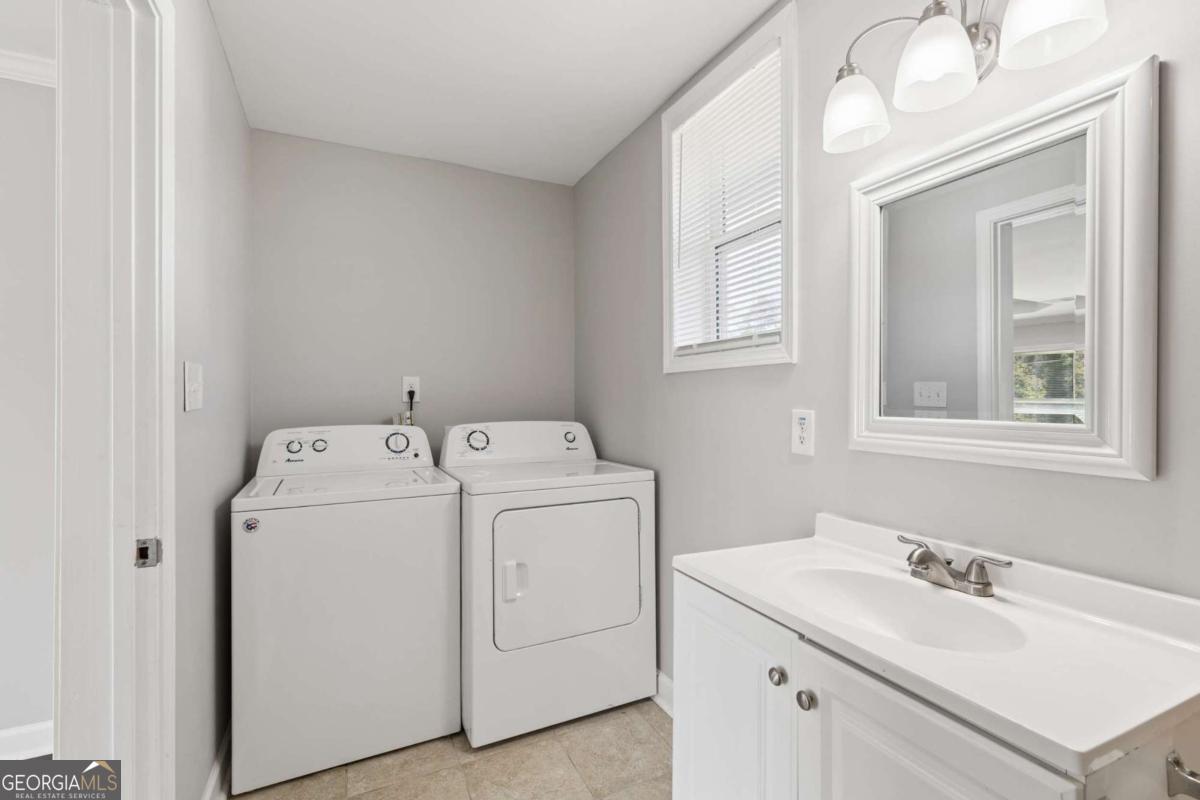2411 Harvel Drive NW Atlanta GA 30318