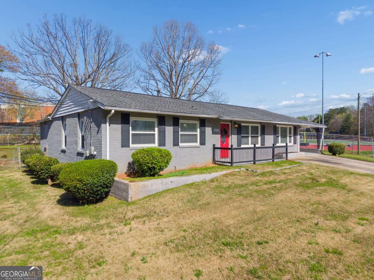 2411 Harvel Drive NW Atlanta GA 30318