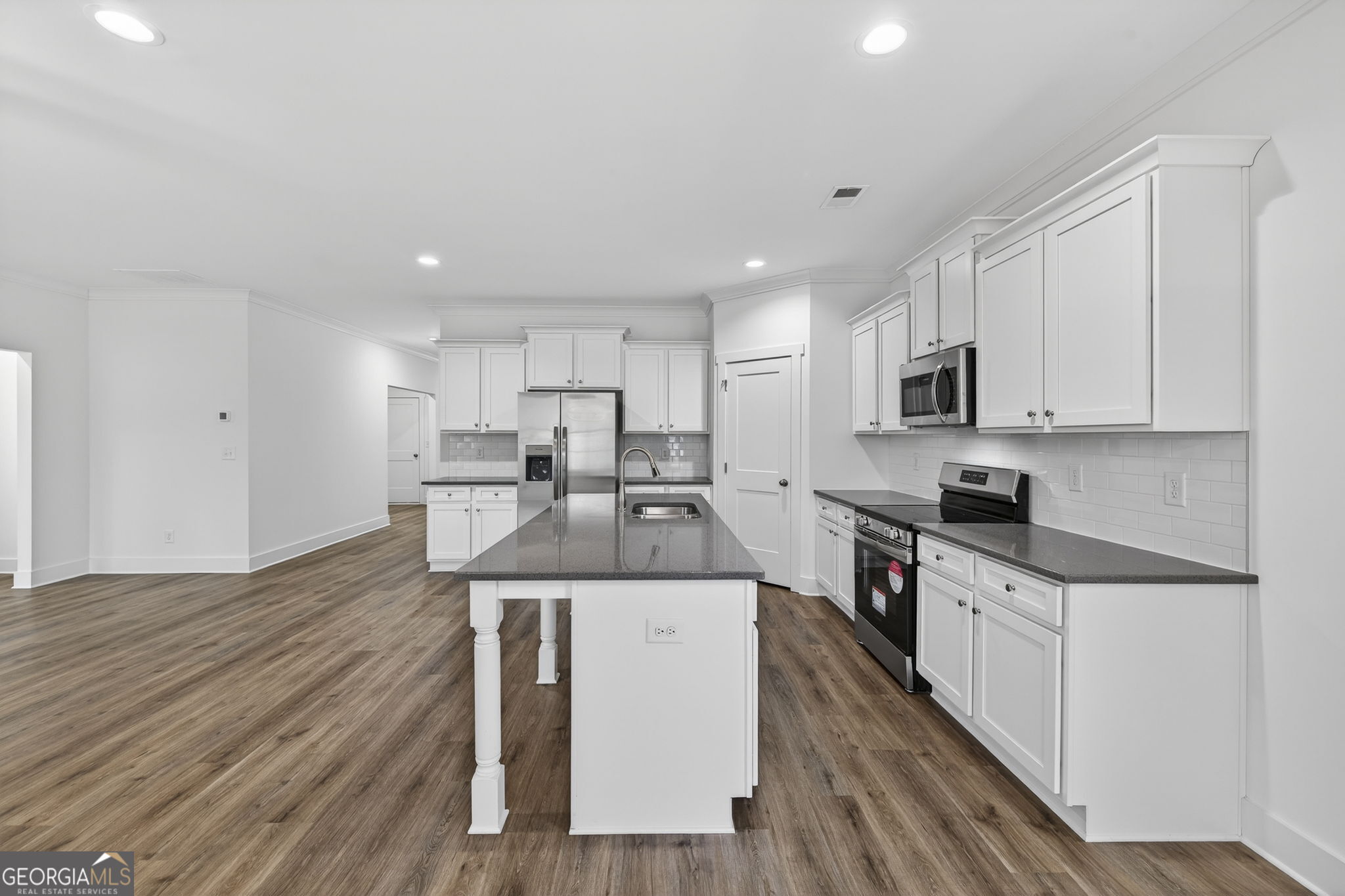 1541 Lake Drive Greensboro GA 30642