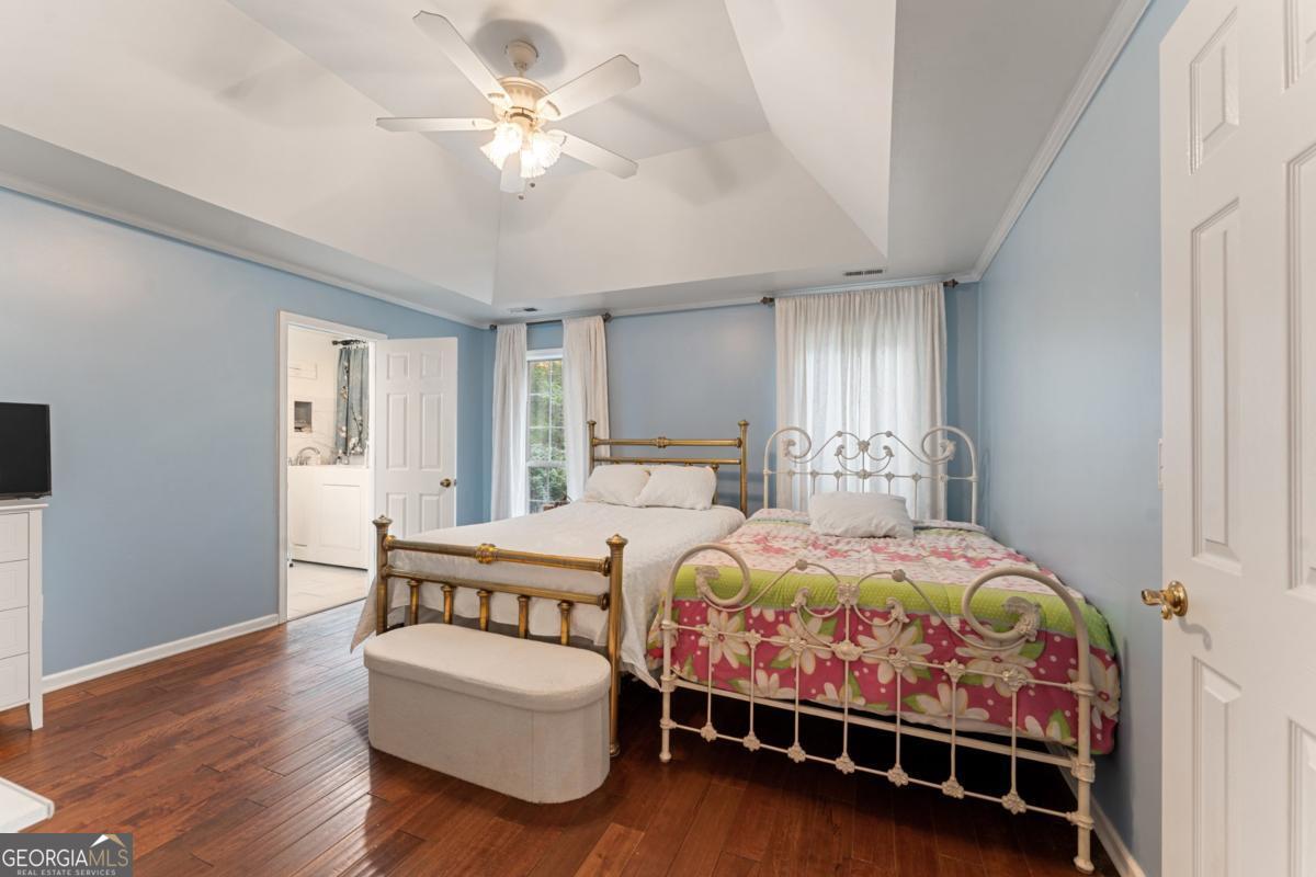 195 Galway Bend Tyrone GA 30290