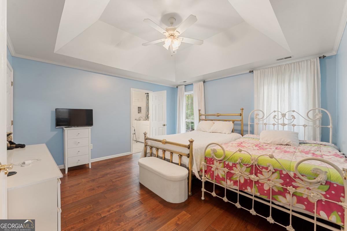 195 Galway Bend Tyrone GA 30290