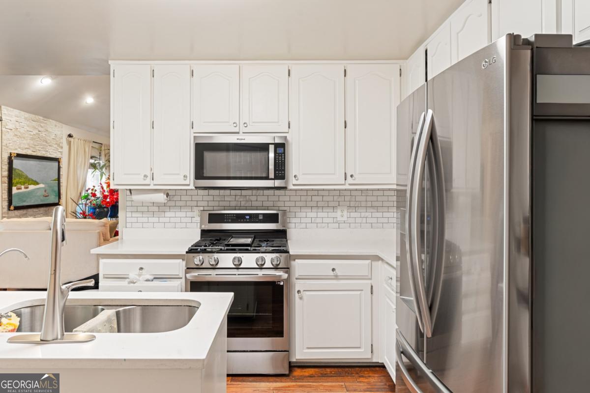 195 Galway Bend Tyrone GA 30290