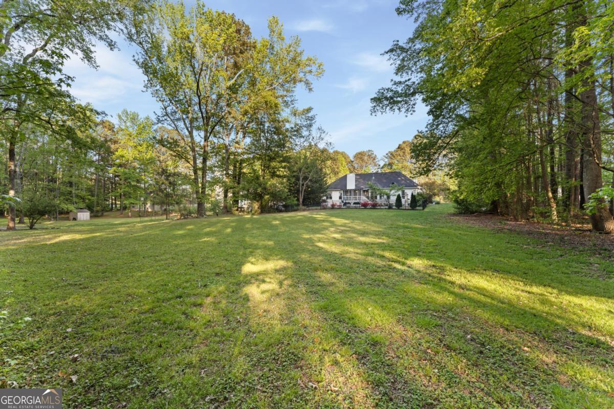 195 Galway Bend Tyrone GA 30290
