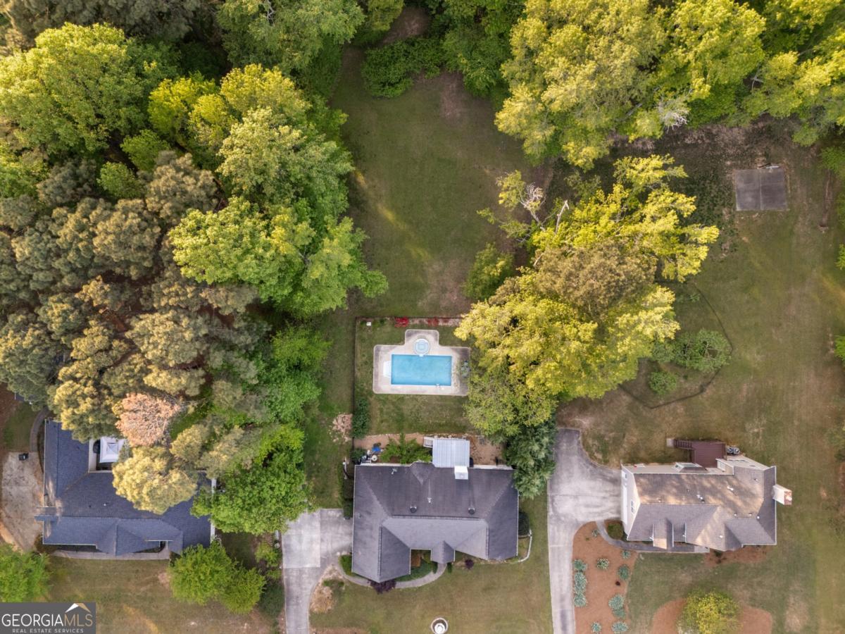 195 Galway Bend Tyrone GA 30290