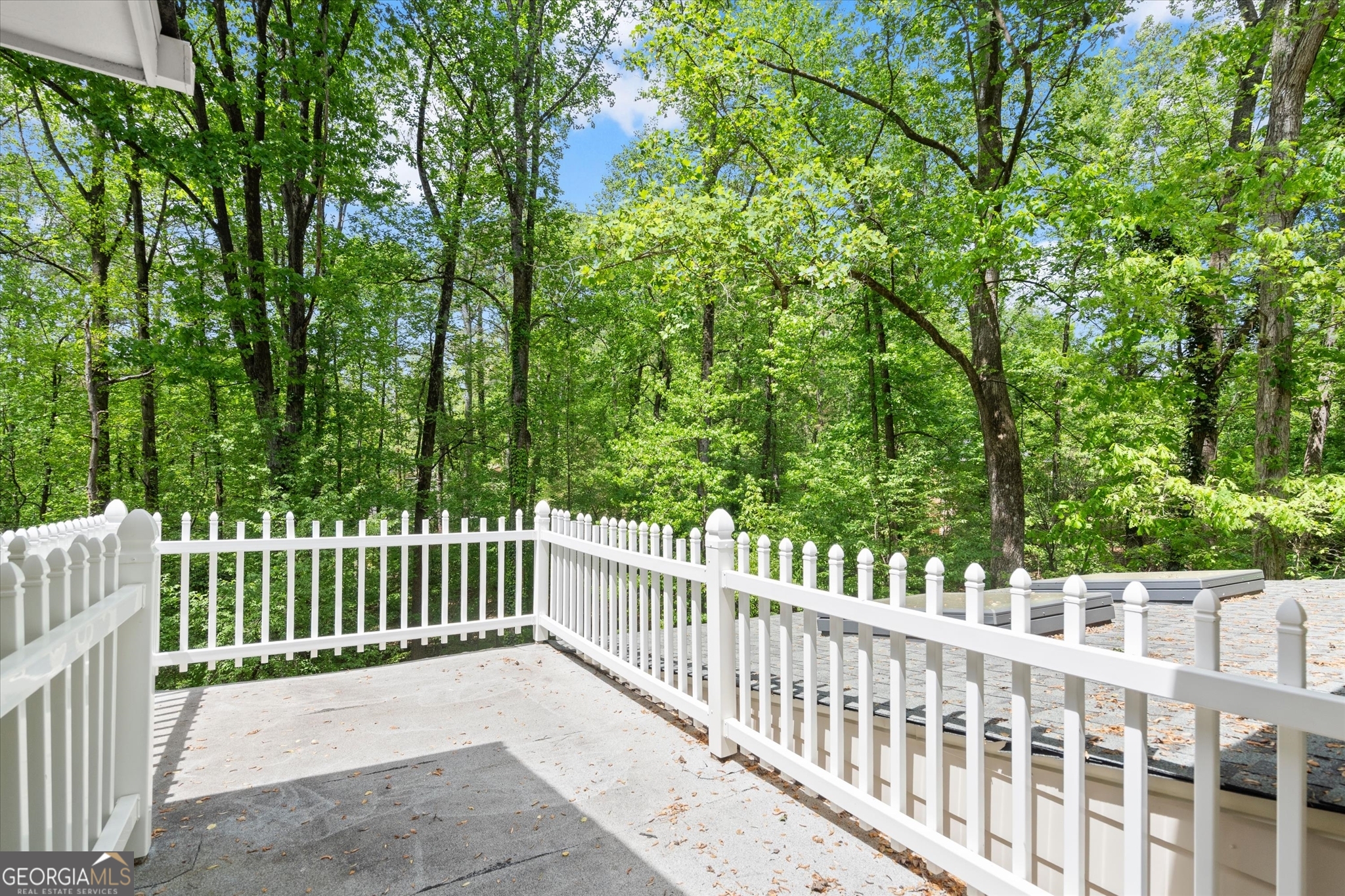 9335 Huntcliff Trace Atlanta GA 30350