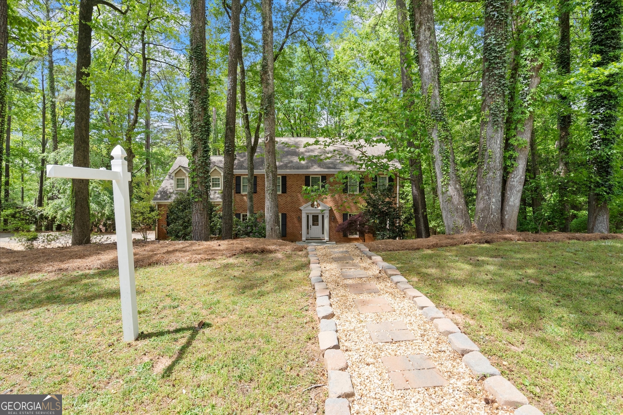 9335 Huntcliff Trace Atlanta GA 30350