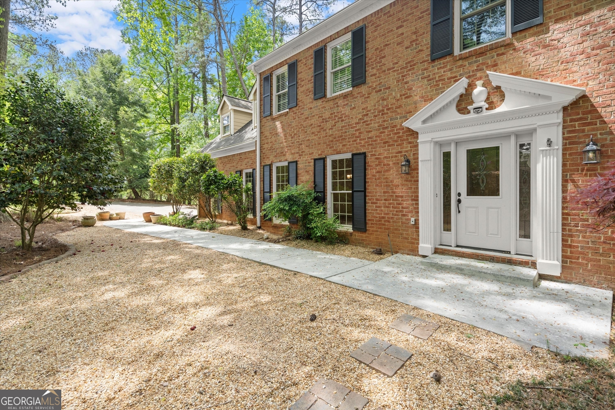 9335 Huntcliff Trace Atlanta GA 30350