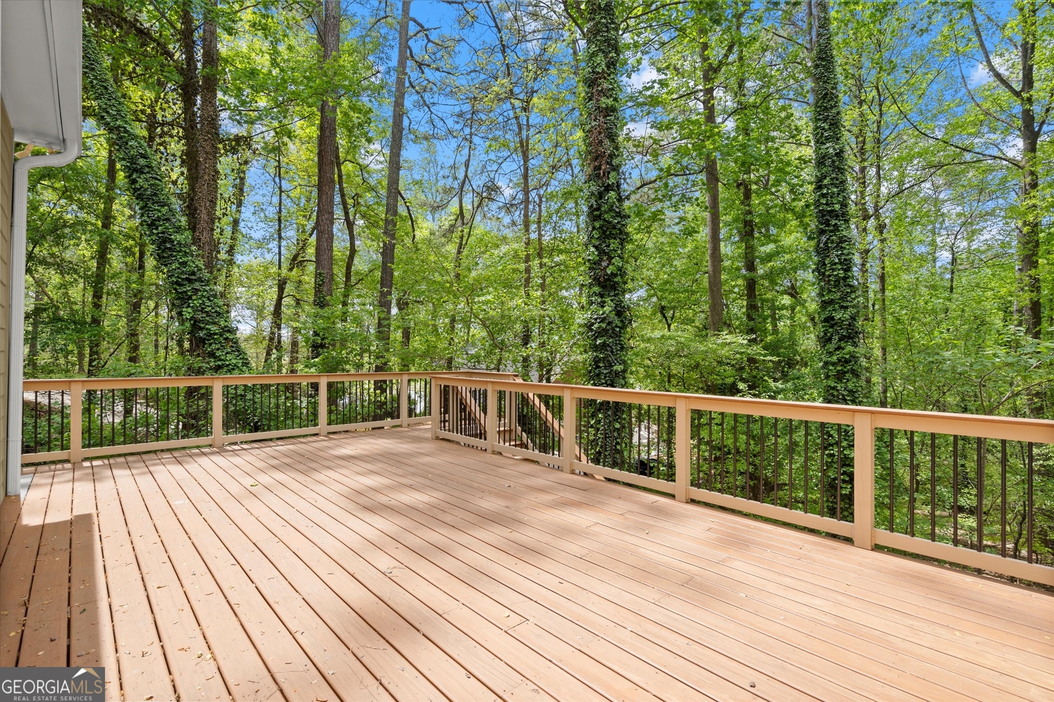 9335 Huntcliff Trace Atlanta GA 30350