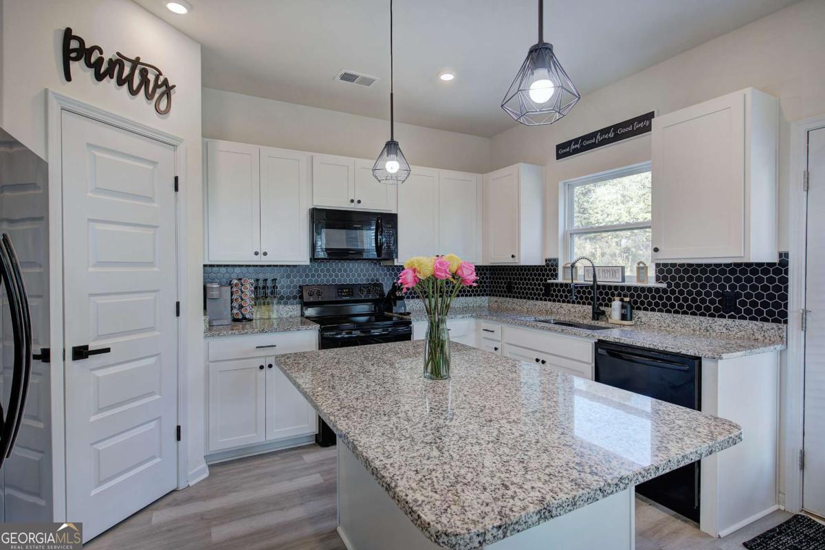 10 Eagle Drive NW Rome GA 30165