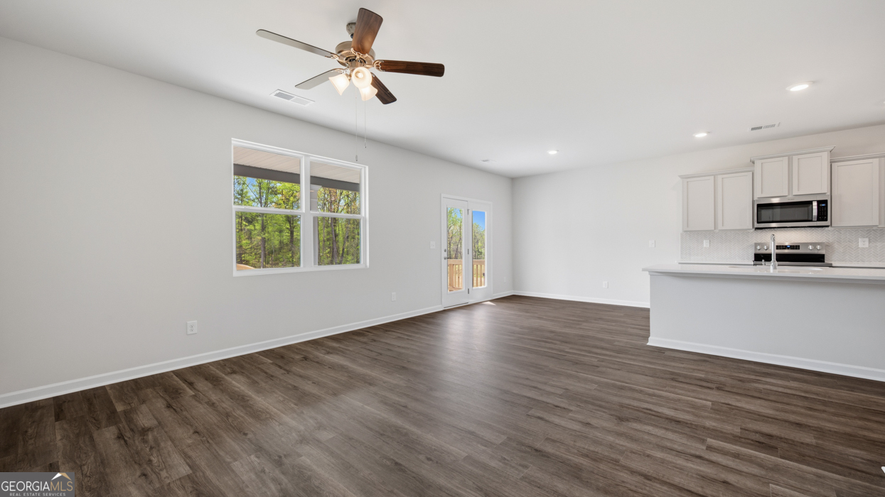 533 Great Salt Lane Hoschton GA 30548