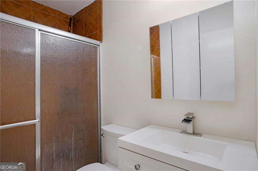 158 Ashwood Court Riverdale GA 30274