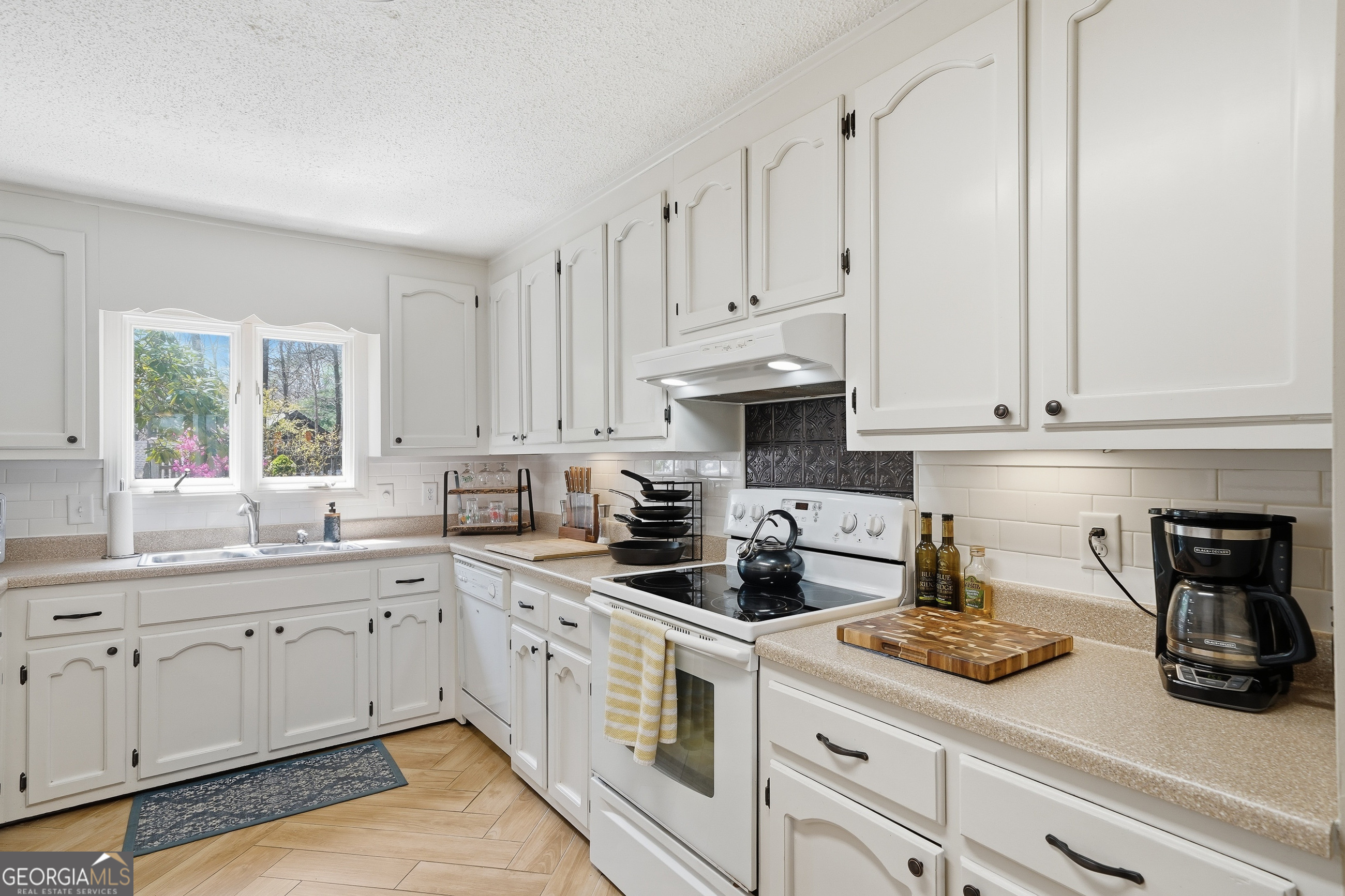 396 Apache Trail Chatsworth GA 30705