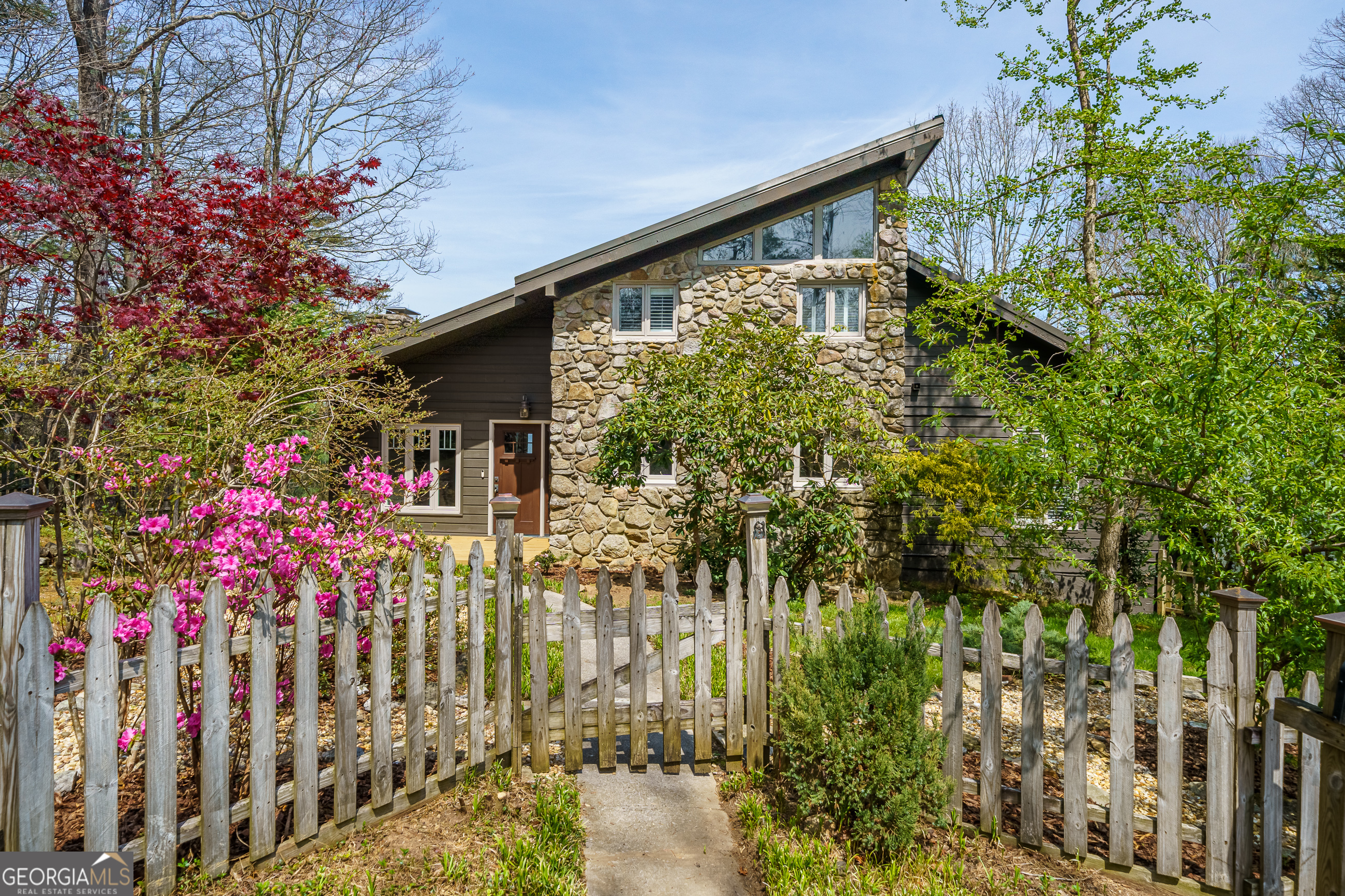 396 Apache Trail Chatsworth GA 30705