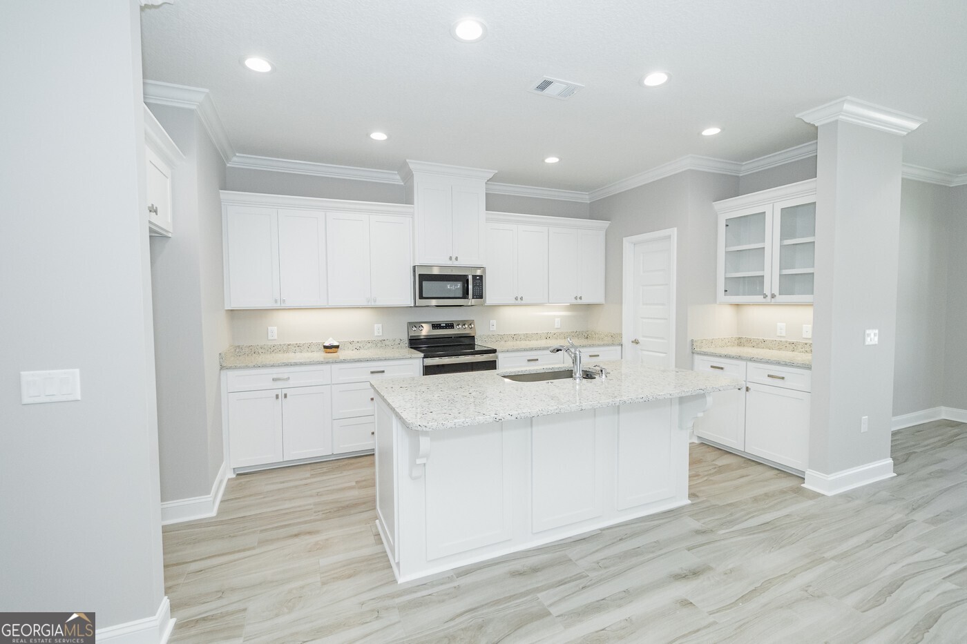 212 The Villas Way Kingsland GA 31548