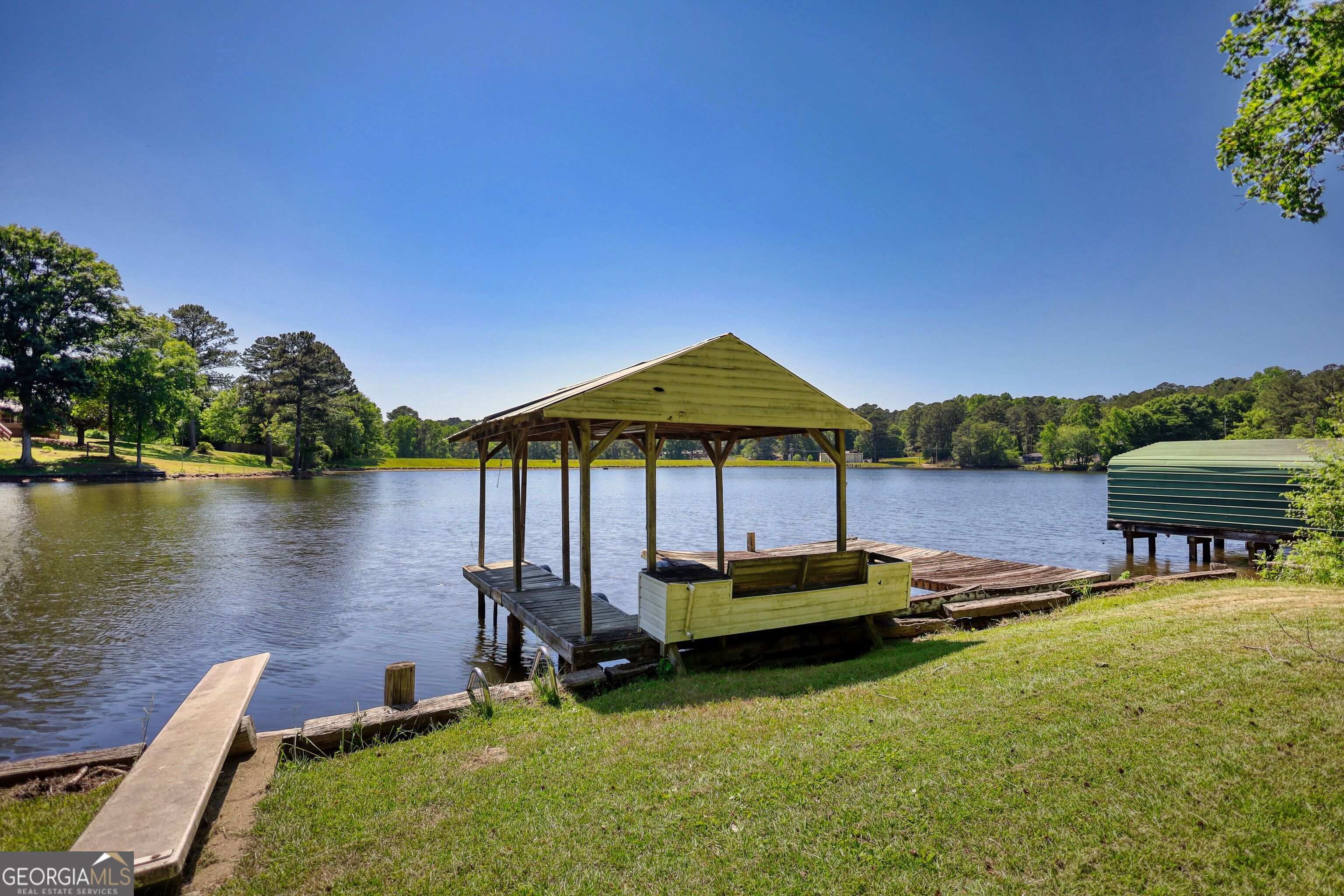 2286 NE E Lake Drive Conyers GA 30012