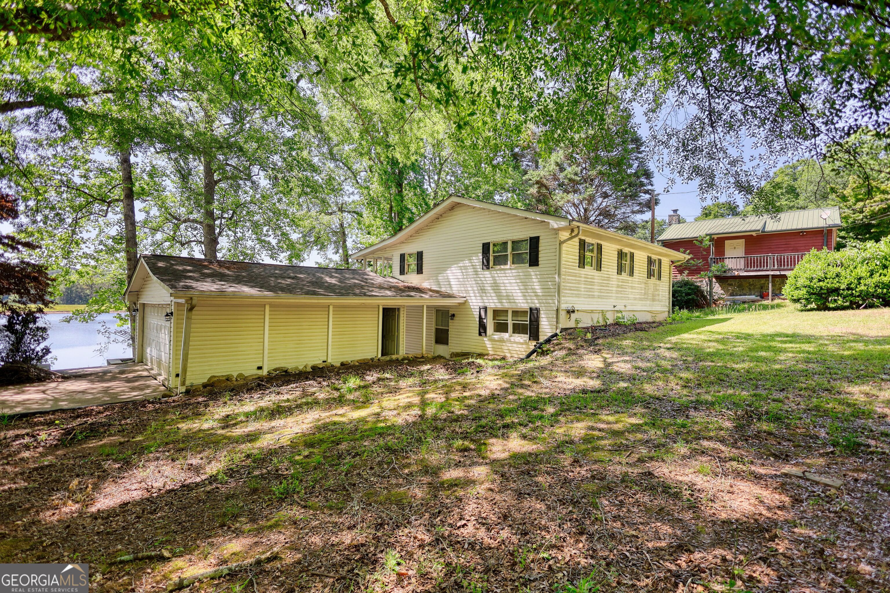 2286 NE E Lake Drive Conyers GA 30012