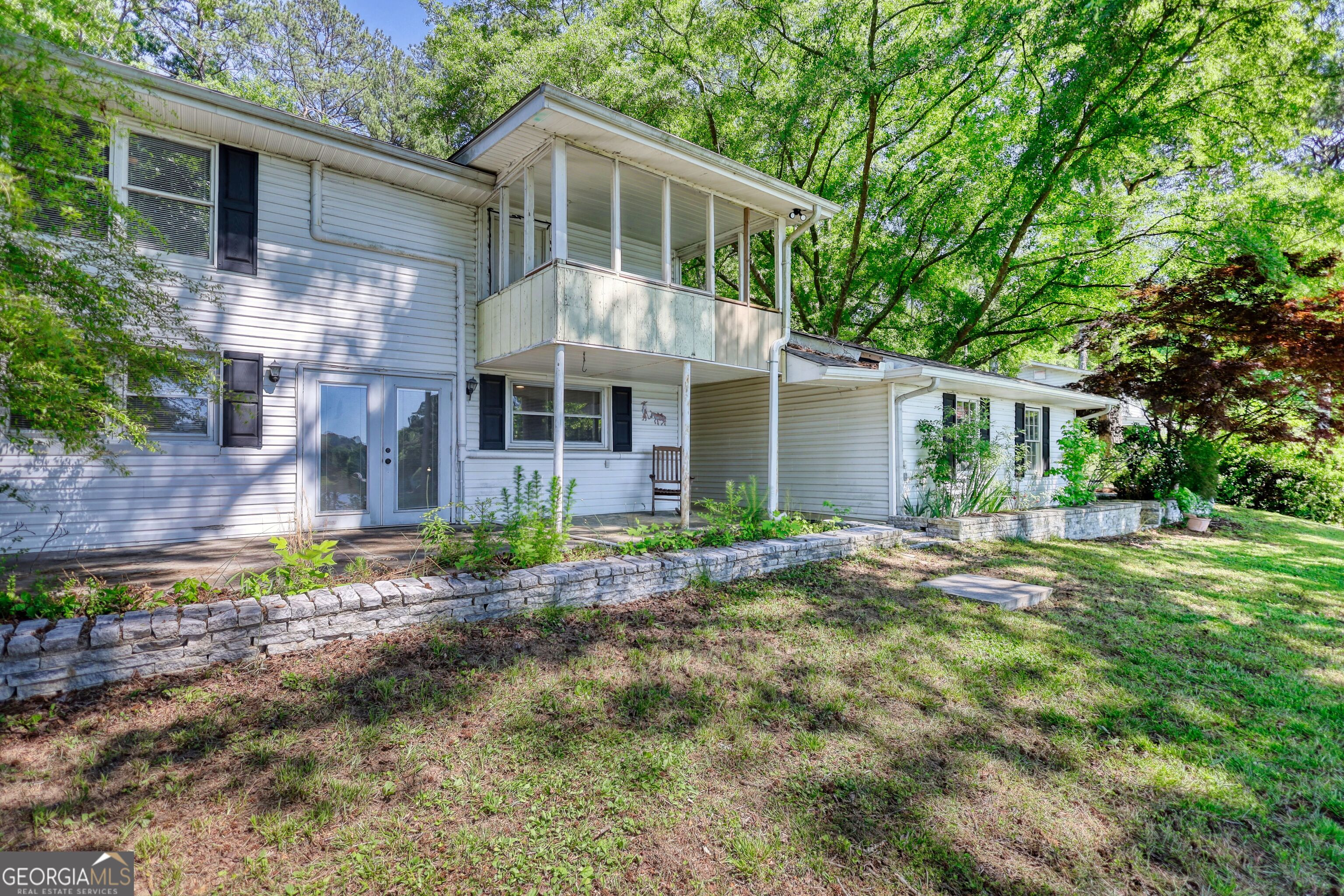 2286 NE E Lake Drive Conyers GA 30012