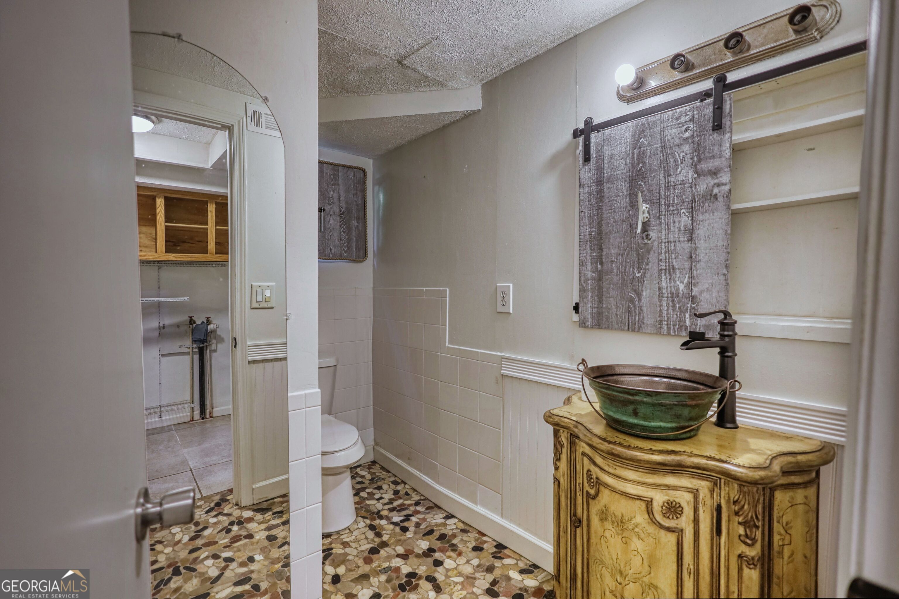 2286 NE E Lake Drive Conyers GA 30012