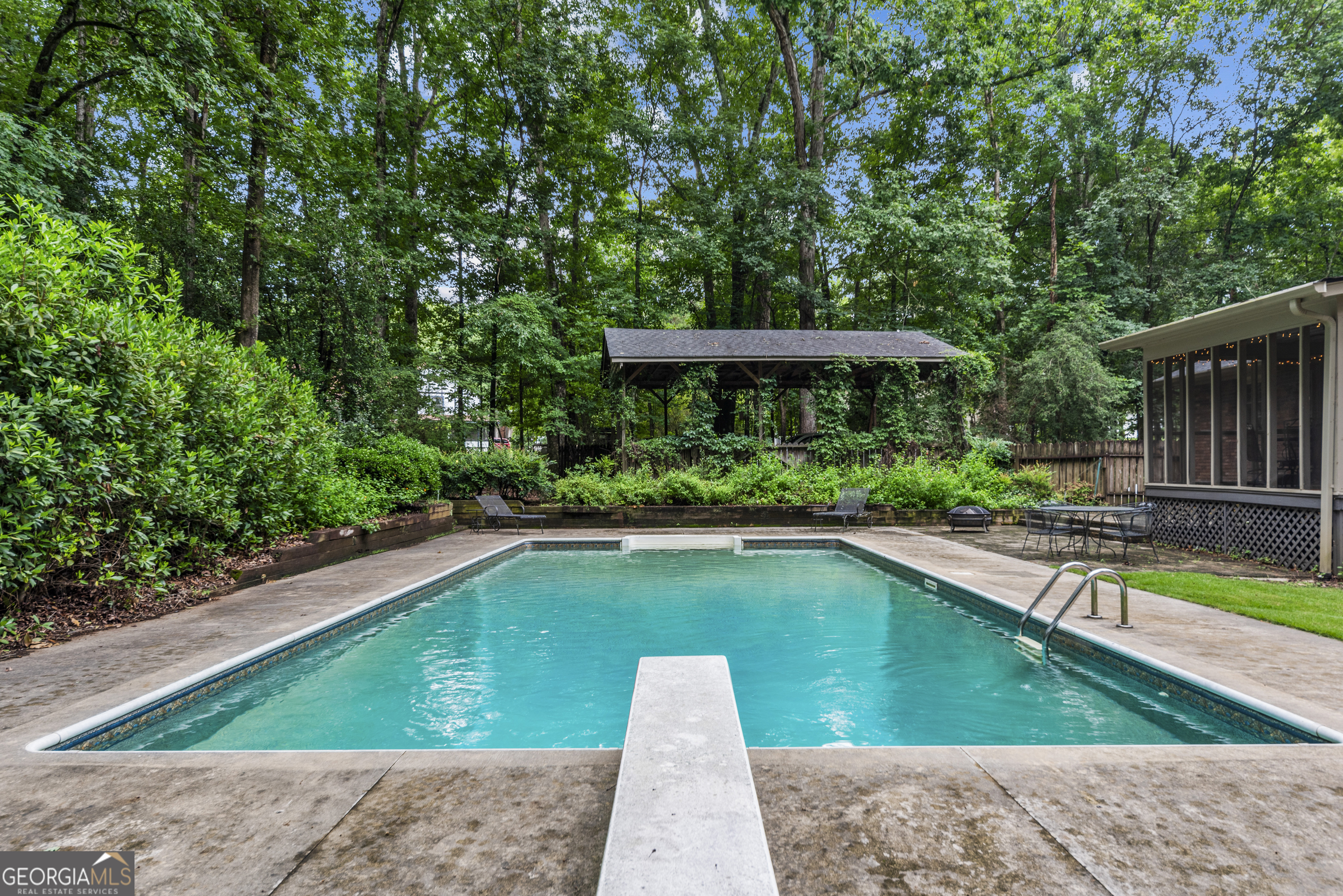 1761 Robinhood Road Watkinsville GA 30677