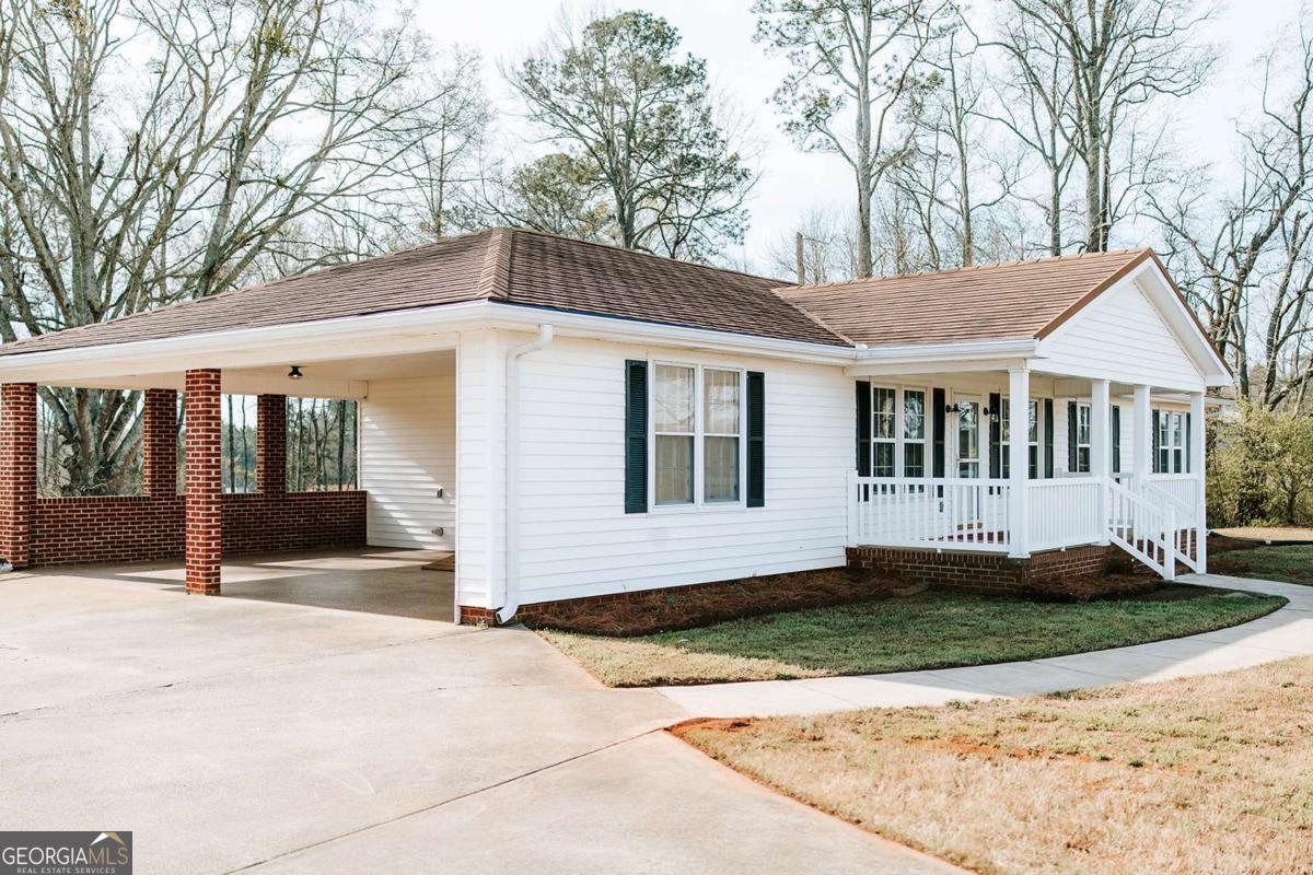 674 Yancey Road Arnoldsville GA 30619
