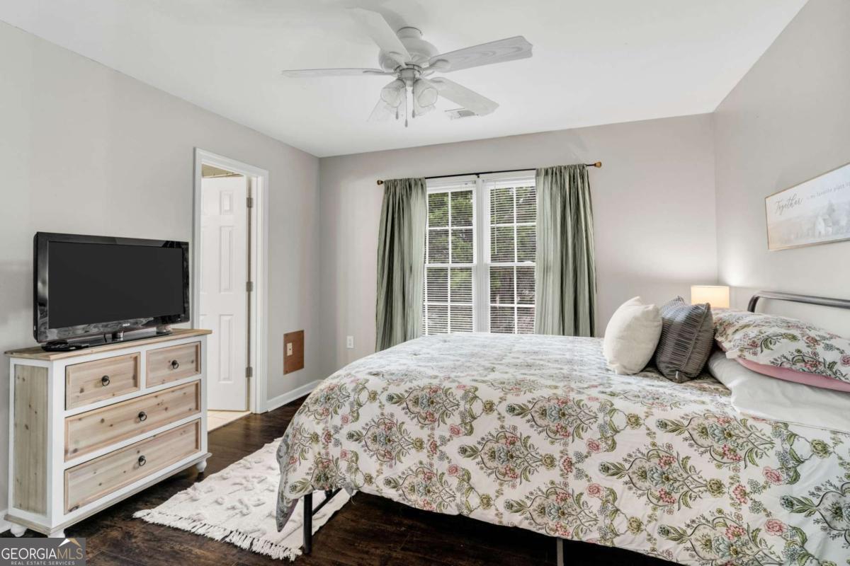1109 Bowerie Chase Powder Springs GA 30127