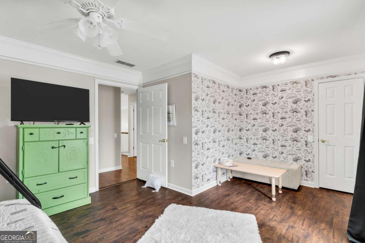 1109 Bowerie Chase Powder Springs GA 30127
