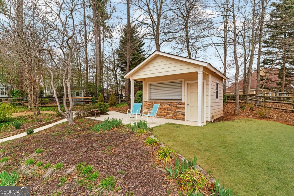 1109 Bowerie Chase Powder Springs GA 30127